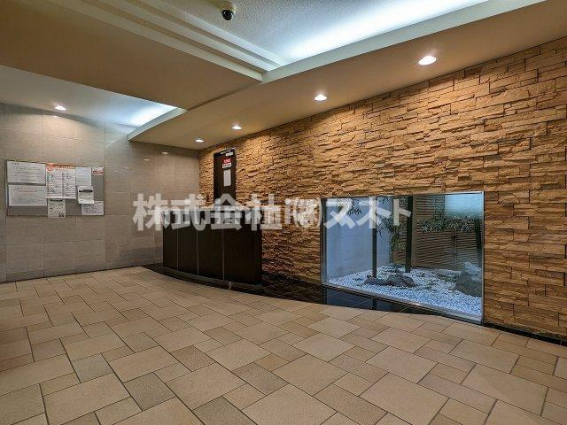 大阪市西区立売堀２丁目の賃貸マンションのロビー