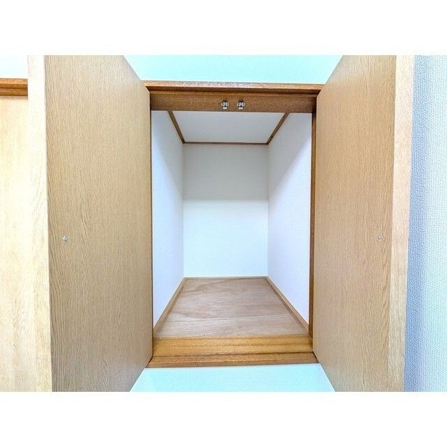 大山西町戸建の収納