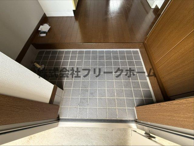ガリューコートの玄関