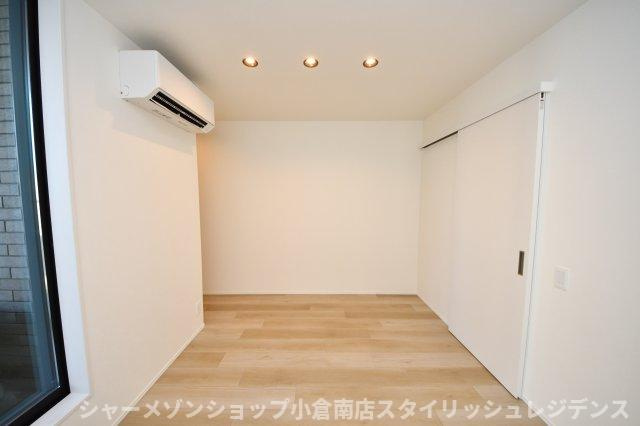 N-TERRACE黄金町の洋室