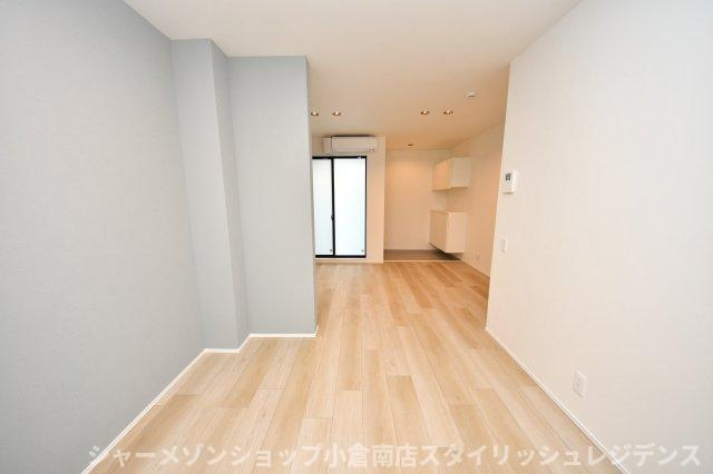N-TERRACE黄金町の居間・リビング