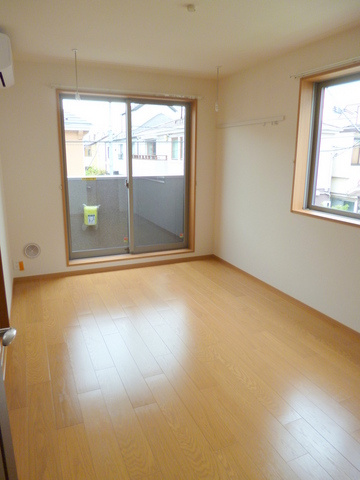Ｍａｉｓｏｎ　ｄｅ　Ｐａｃｉｆｉｃの居間・リビング|★明るいフローリングの角部屋です★