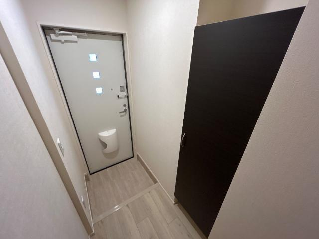リュクス摩耶の玄関