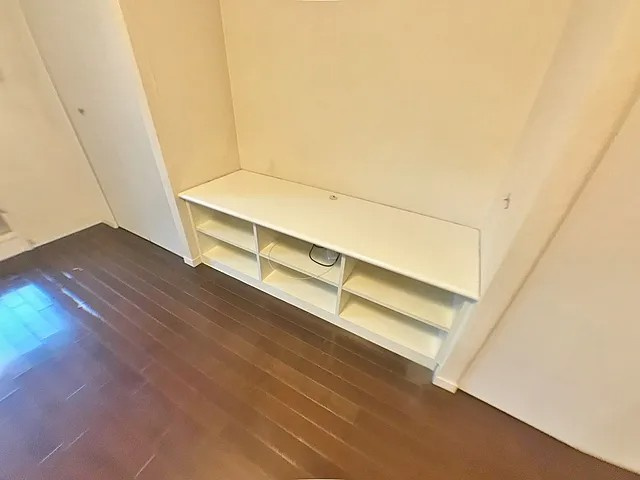 KAISEI神戸海岸通第2の収納