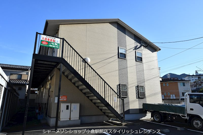 MOON赤坂 B棟