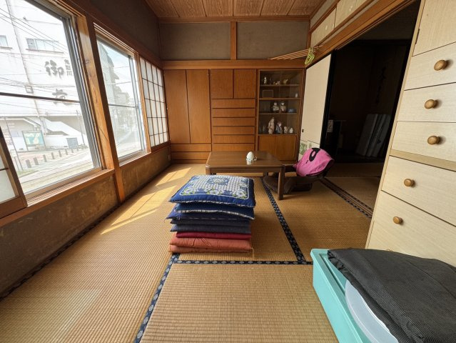 店舗付物件♪新事業にも住宅としても最適♪日光市鬼怒川温泉の和室