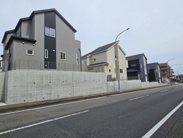 横浜市都筑区加賀原1丁目　新築戸建【仲介手数料無料】カースペース2台