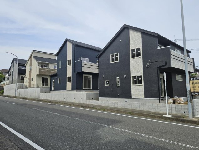横浜市都筑区加賀原1丁目　新築戸建【仲介手数料無料】カースペース2台