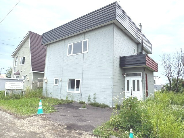 岩見沢市美園一条７丁目の一戸建て