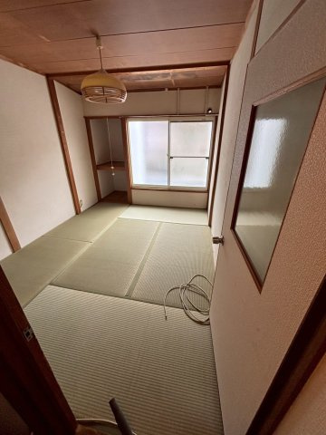 北条７丁目テラスハウス・中の和室