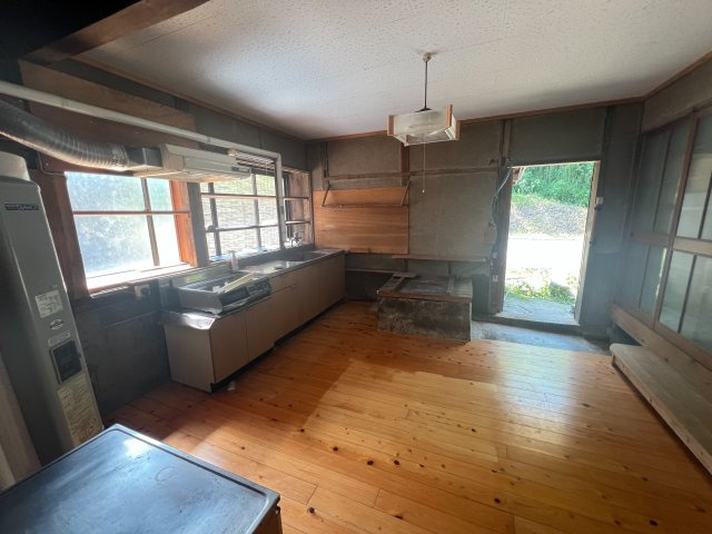 【建物40坪以上】国東町浜　8LDKのキッチン