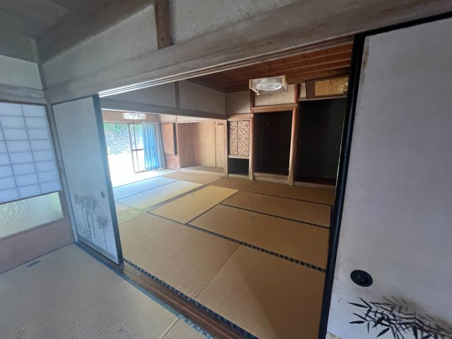 【建物40坪以上】国東町浜　8LDKの和室|い草の香りが落ち着く素敵な和室です