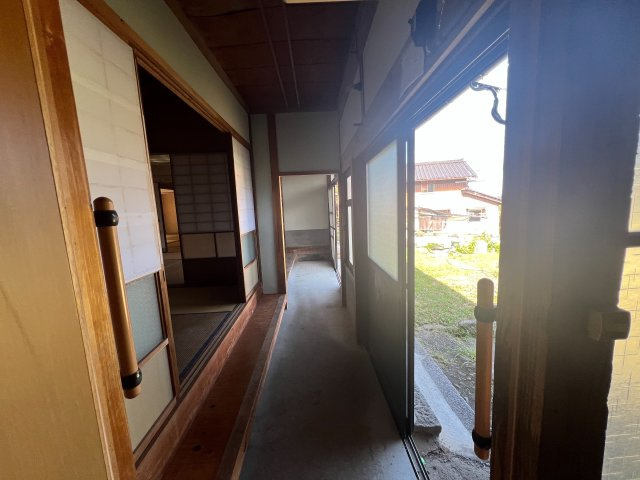 【建物40坪以上】国東町浜　8LDKのエントランス