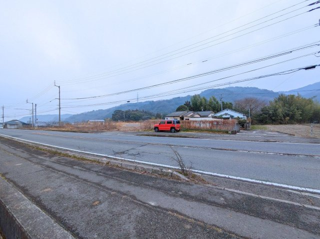 則之内土地の前面道路含む現地写真