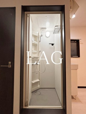 【シャワールーム】 | サントミ日本橋馬喰町マンション | シャワールームになります。