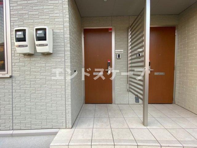レオニール　Ａのエントランス|高崎、前橋のお部屋探しはエンドスケープまで！お客様の理想お聞かせ下さい♪