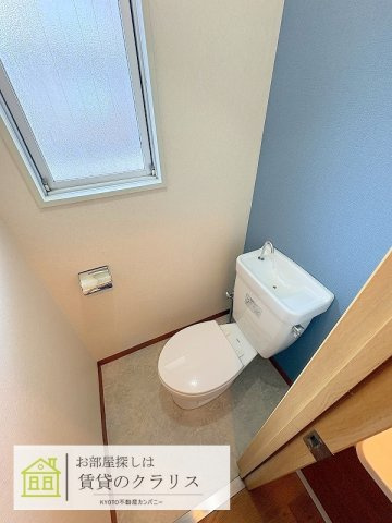 奥田マンション（桂）リフォーム部屋のトイレ