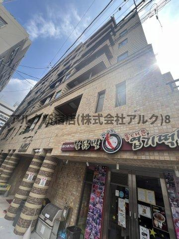 新宿区百人町１丁目の賃貸マンションの外観