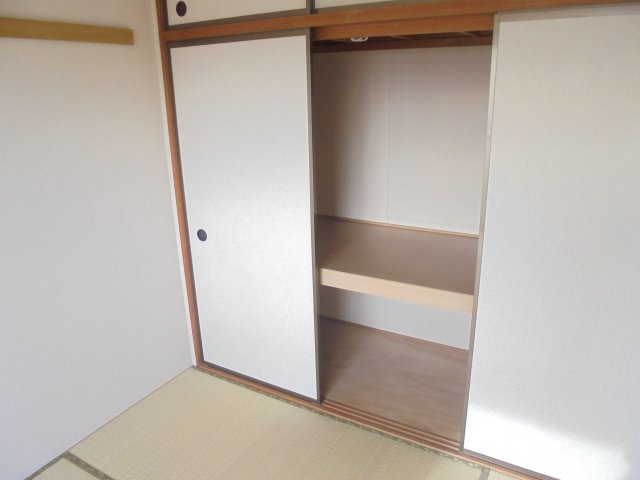 サニーコート田辺 Ａの収納