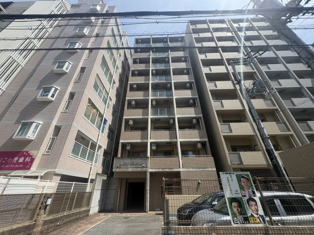 ESAKA　ESTの外観