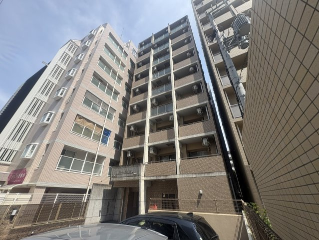 ESAKA　ESTの外観
