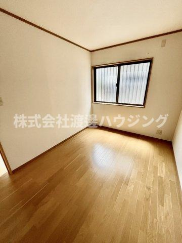 阿倍野筋5丁目貸家の寝室