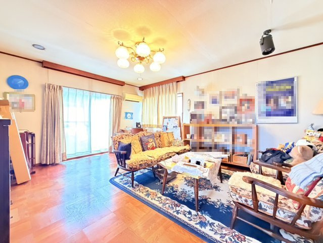 【積水ハウス施工】小美玉市小曽納中古物件の居間・リビング