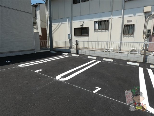 凛の駐車場