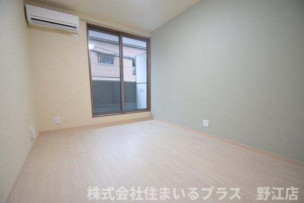 ｍａｃｈｉ　ｔｅｒｒａｃｅ高殿の居間・リビング