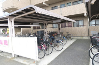 入居者用駐輪場です♪