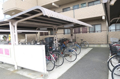 入居者用駐輪場です♪