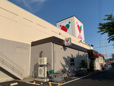 コモディイイダ 三郷店まで500ｍ