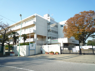 三郷市立高州東小学校まで200ｍ