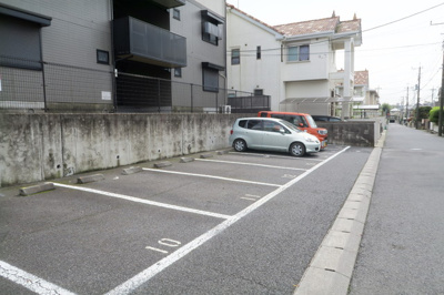 敷地内駐車場※空確認要
