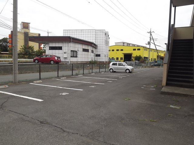 AKBRⅡの駐車場