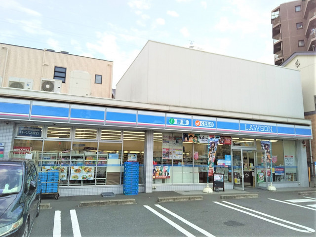 ローソン綾瀬中央通り店まで260ｍ