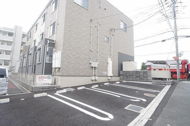 ハナミズキの駐車場