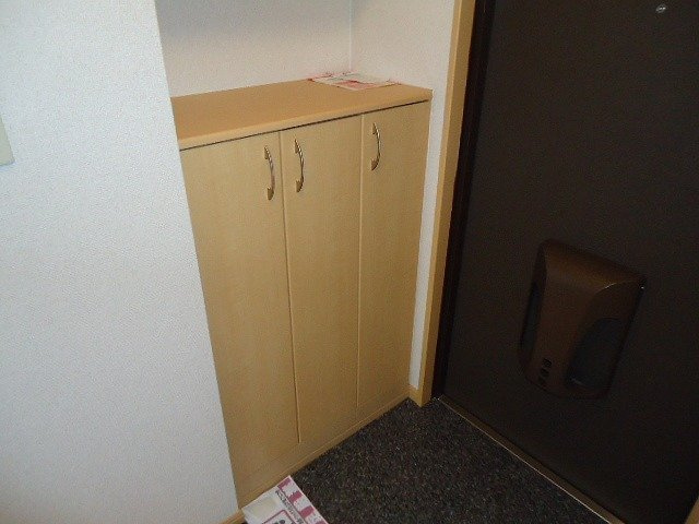 カステル　ヴェッチオの玄関|玄関