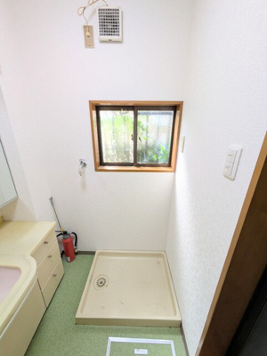 室内洗濯機置き場