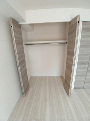 6帖洋室のクローゼット