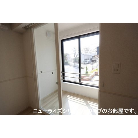 岐阜市長森本町２丁目のアパートのバルコニー