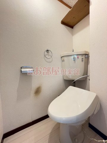 フォーサイト上津RⅡのトイレ|落ち着いた色調のトイレです