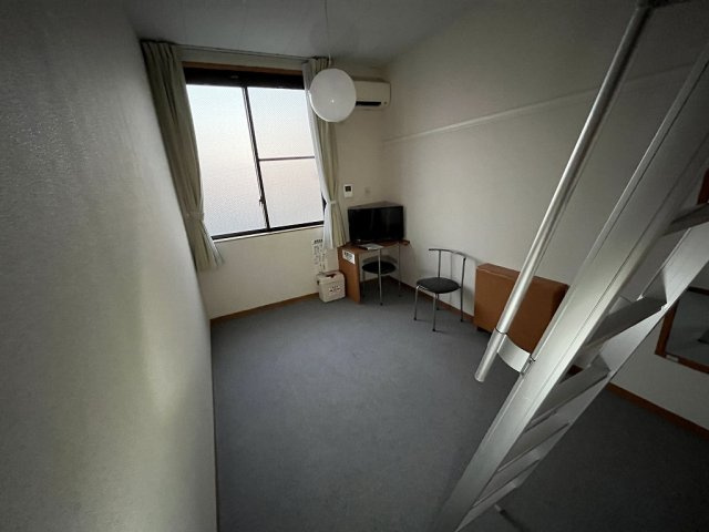 【その他】 | レオパレス英 | 1階はフローリング仕様です