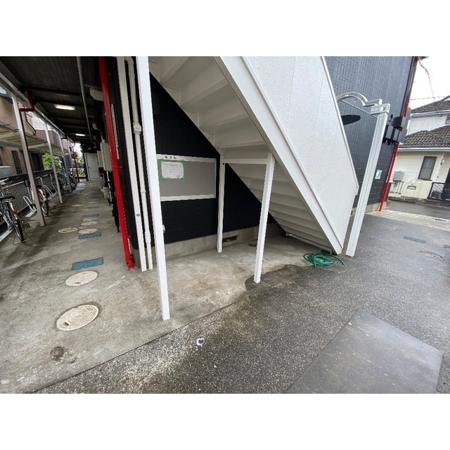 コーポタカハナの外観