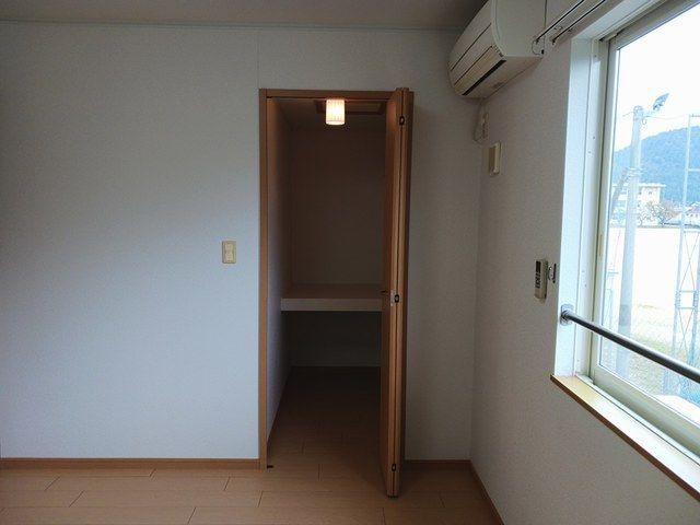 サン・ドエルの収納