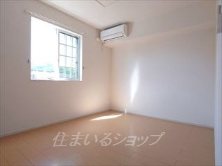 コンフルアンス　ＭⅡの寝室|寝室にもエアコンあり