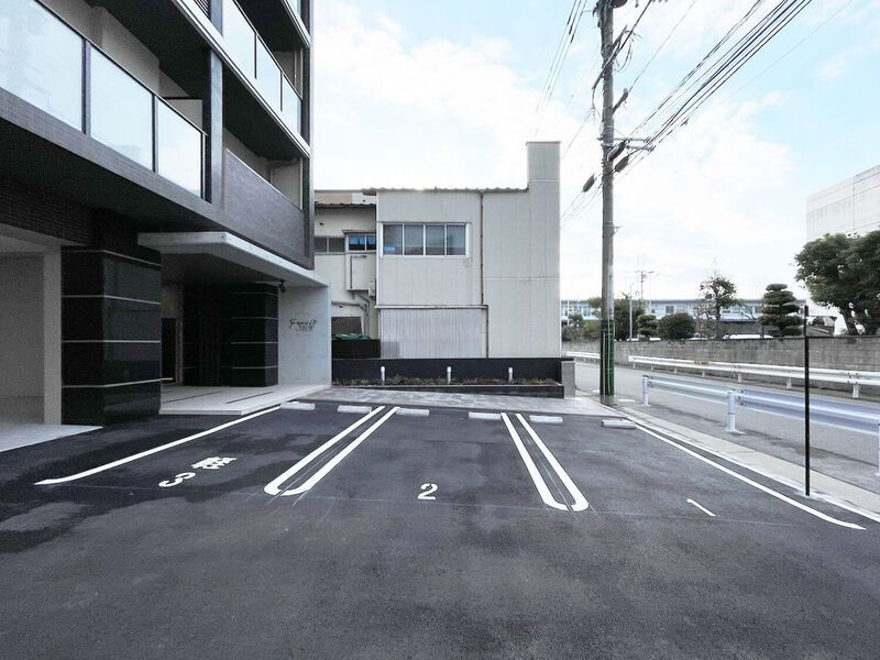 Jugame CP吉塚の駐車場
