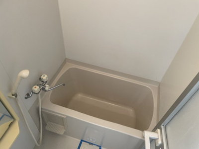 【浴室】 | 第3いわきビル | 同物件別部屋写真です。