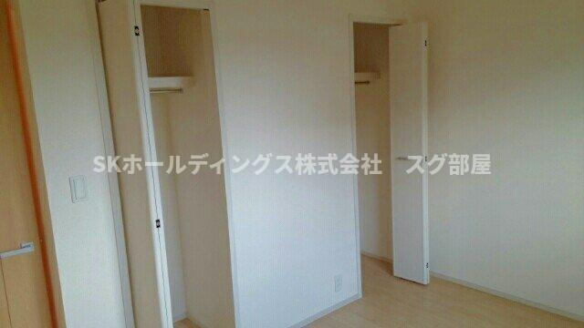 セルサス荒山Ａ棟の収納