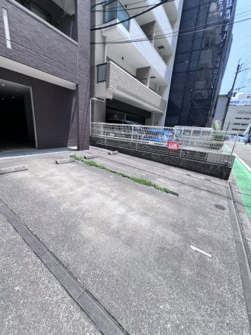 La Luce ynの駐車場